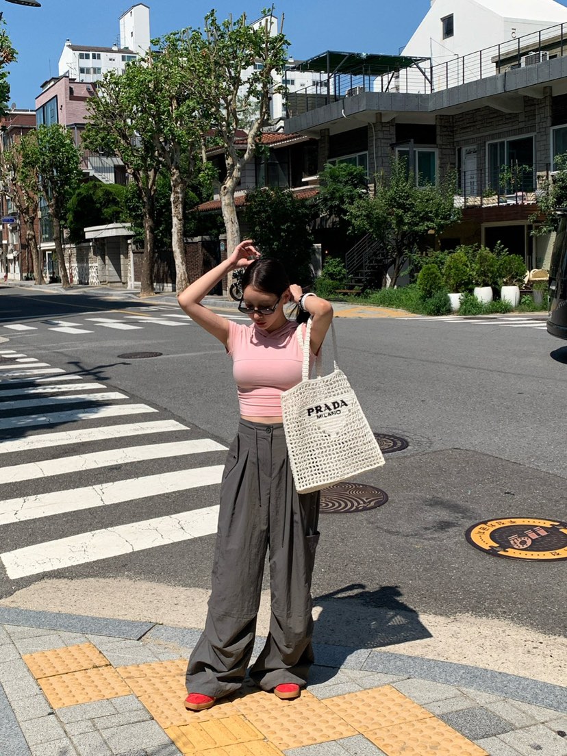 REVE CITE-L韓國代購㊣女士新品25春夏人氣時尚T恤連帽衫REVE CITET恤