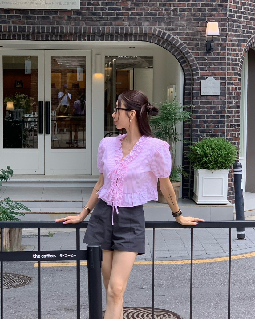 REVE CITE-L東大門㊣代購女裝新品真品襯衫蕾絲衫荷葉邊蝴蝶結REVE CITE襯衫/蕾絲衫