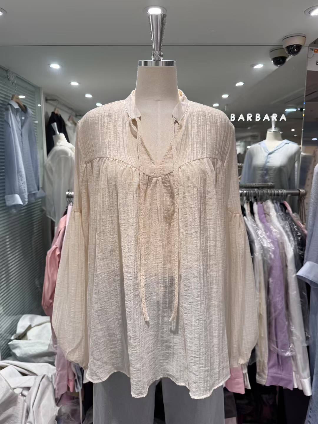 THE BARBARA韓國直郵㊣女裝新款人氣時尚熱賣襯衫蕾絲衫天絲THE BARBARA襯衫/蕾絲衫圖色2