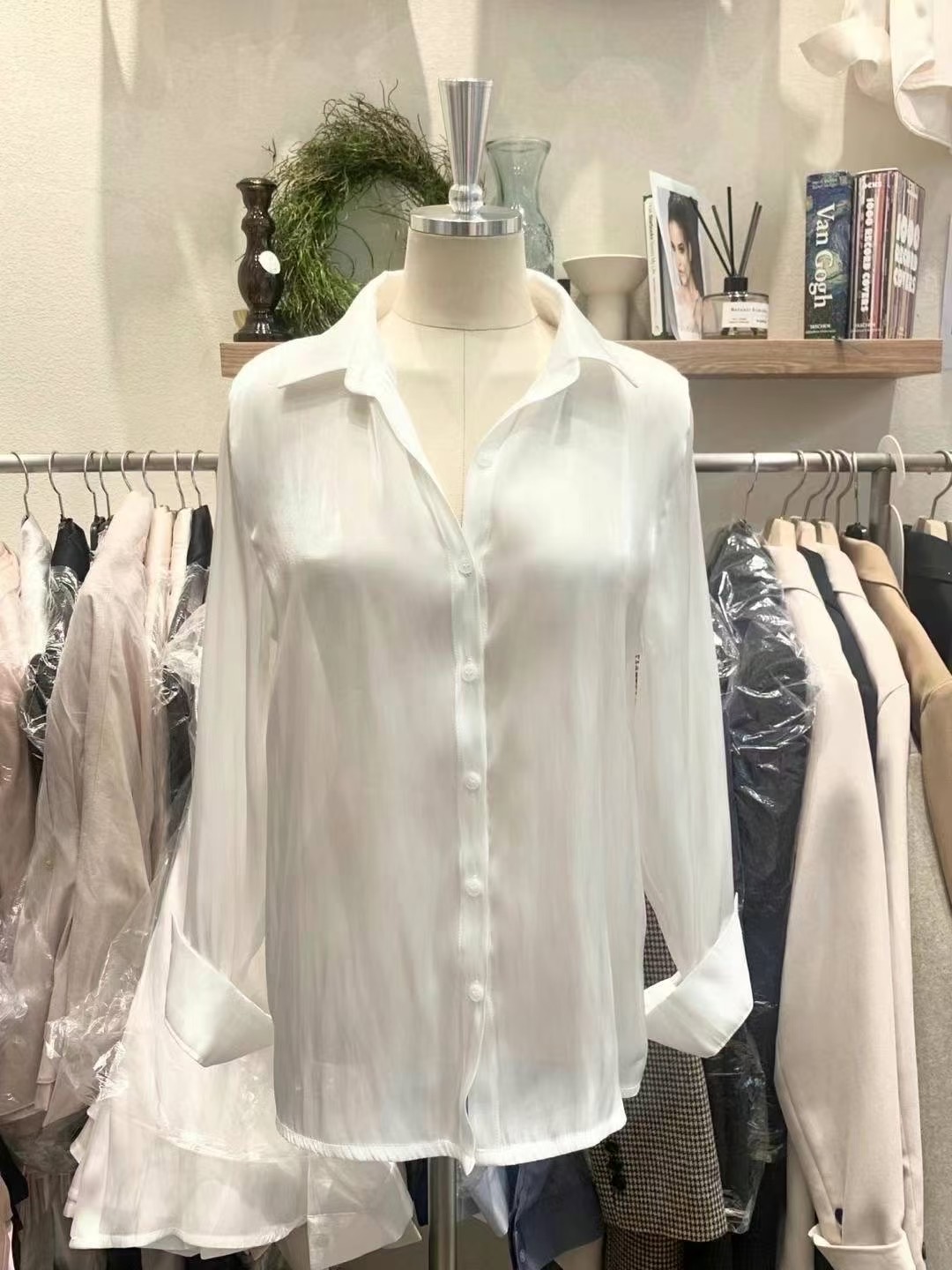 THE BARBARA韓國直郵㊣女士新品推薦人氣時尚休閑襯衫蕾絲衫THE BARBARA襯衫/蕾絲衫圖色2