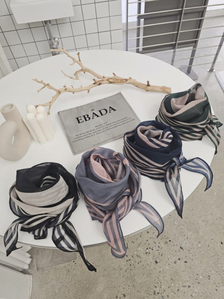 EBADA韓國代購㊣女裝新品推薦時尚職業休閑人氣圍巾披肩條紋EBADA圍巾/披肩