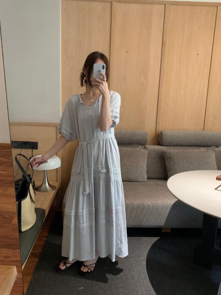 HER東大門㊣實拍女裝新品推薦25春夏時尚休閑人氣連衣裙含腰帶HER連衣裙