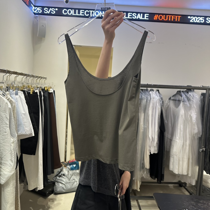 OUTFIT韓國直郵㊣女士新款休閑時尚推薦人氣25春夏吊帶背心OUTFIT吊帶/背心