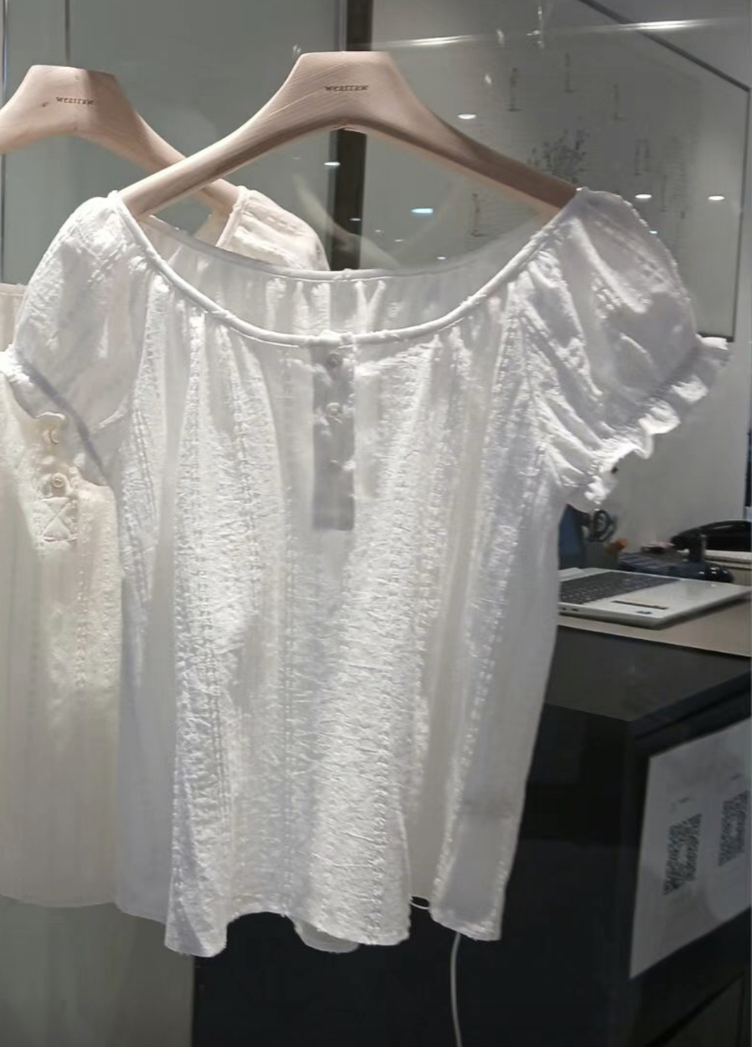 WEARRAW東大門㊣實拍女裝新品時尚熱賣職業襯衫蕾絲衫紐扣絨WEARRAW襯衫/蕾絲衫圖色2