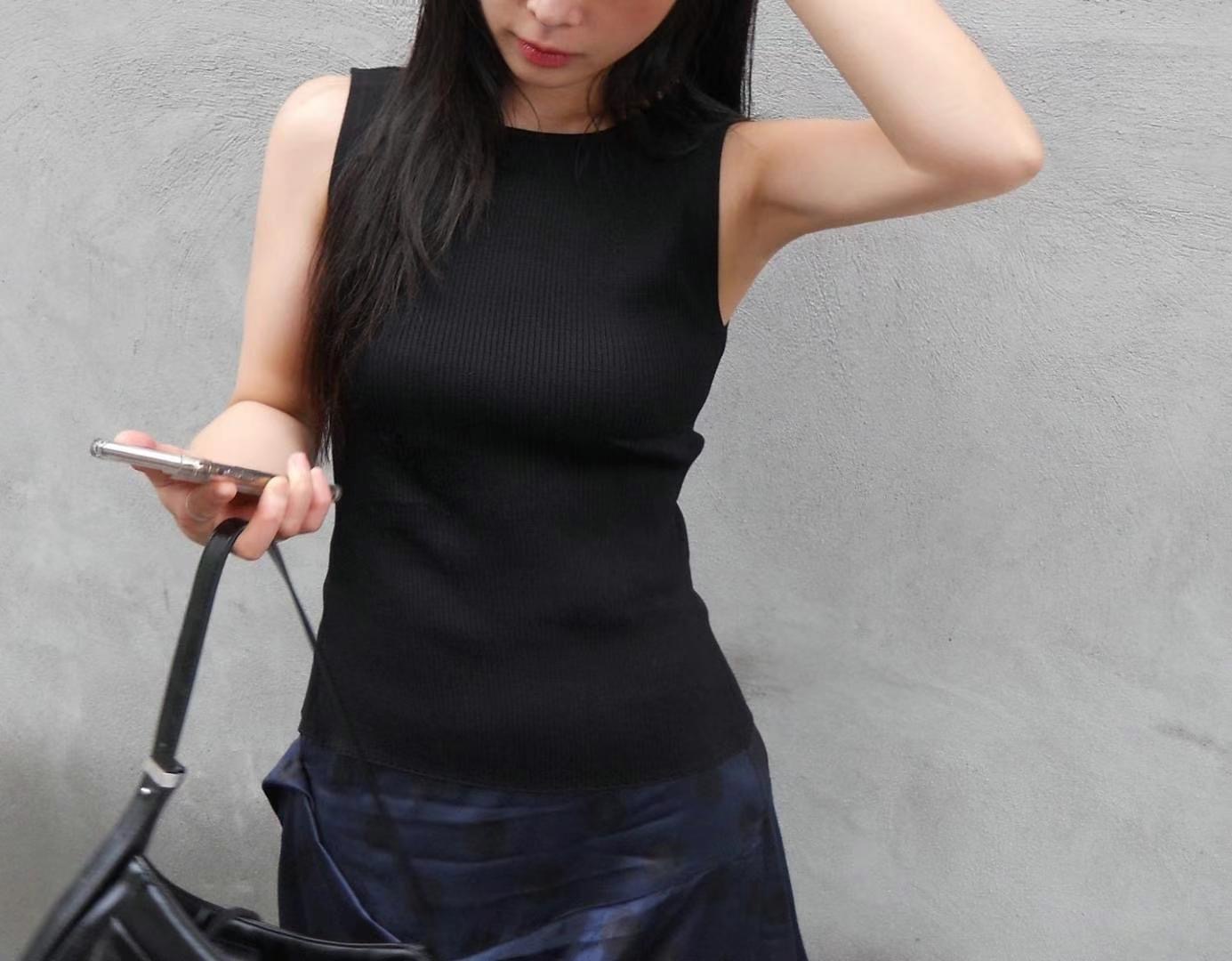 ONEMORETHING東大門㊣實拍女裝新款25春夏推薦人氣吊帶背心ONEMORETHING吊帶/背心圖色2