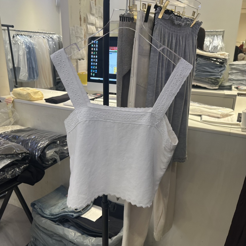 OUTFIT東大門㊣實拍女士新品真品25春夏休閑熱賣人氣吊帶背心OUTFIT吊帶/背心