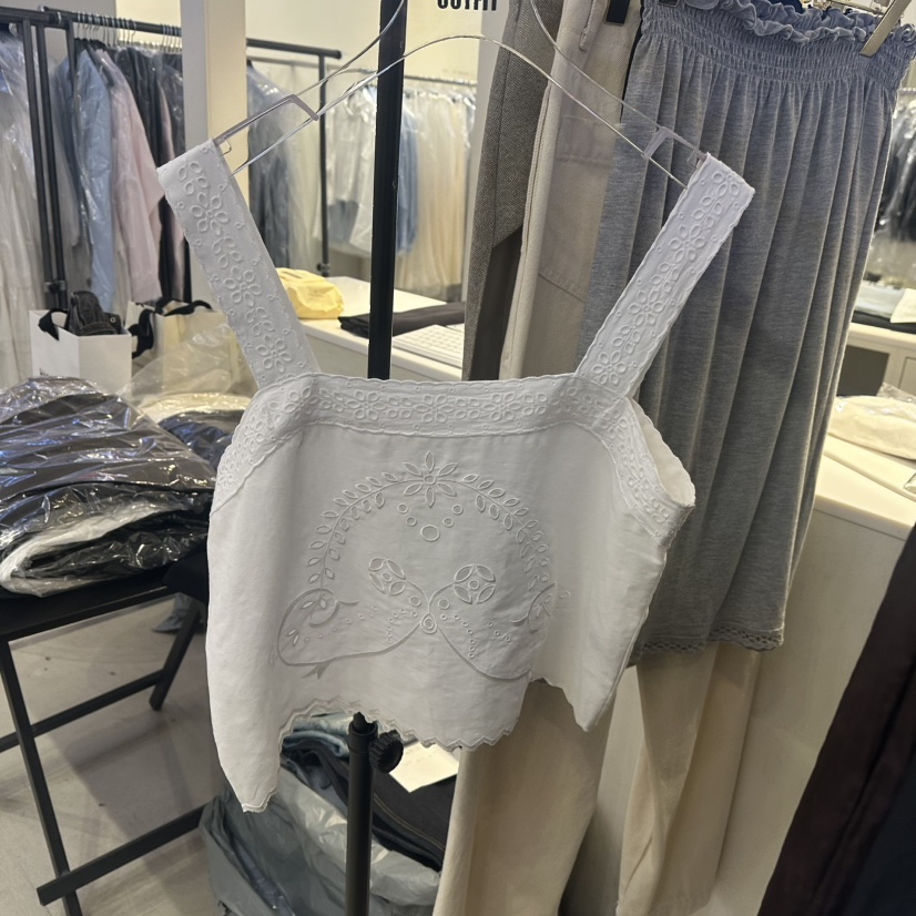 OUTFIT東大門㊣實拍女士新品真品25春夏休閑熱賣人氣吊帶背心OUTFIT吊帶/背心