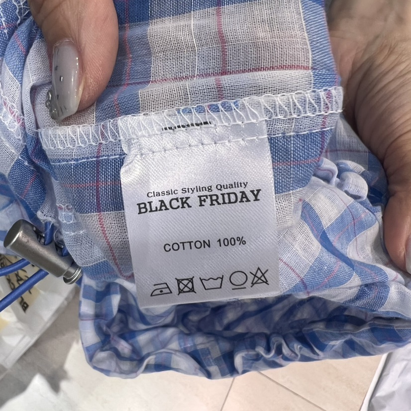 BLACKFRIDAY韓國直郵㊣女裝新品時尚休閑推薦人氣襯衫蕾絲衫BLACK FRIDAY襯衫/蕾絲衫