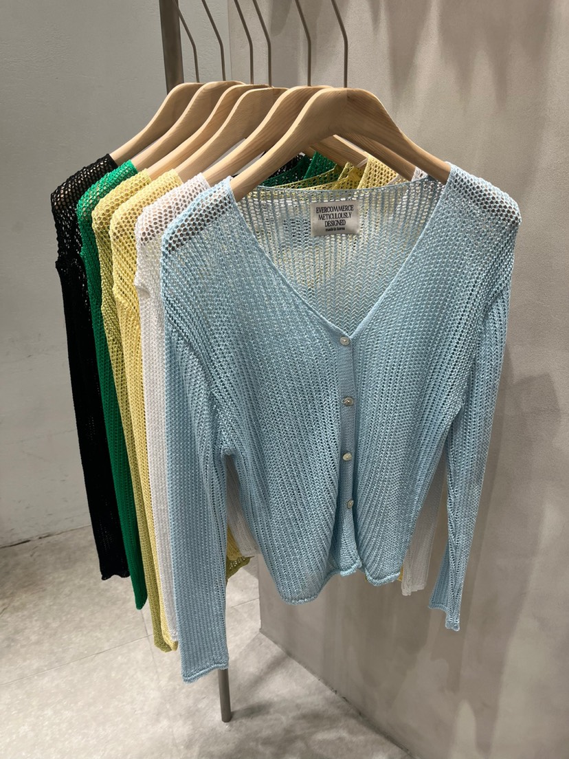 EVERCOMMERCE METICULOUSLY DESIGNED東大門㊣直郵女裝新款25春夏針織衫EVERCOMMERCE METICULOUSLY DESIGNED針織衫