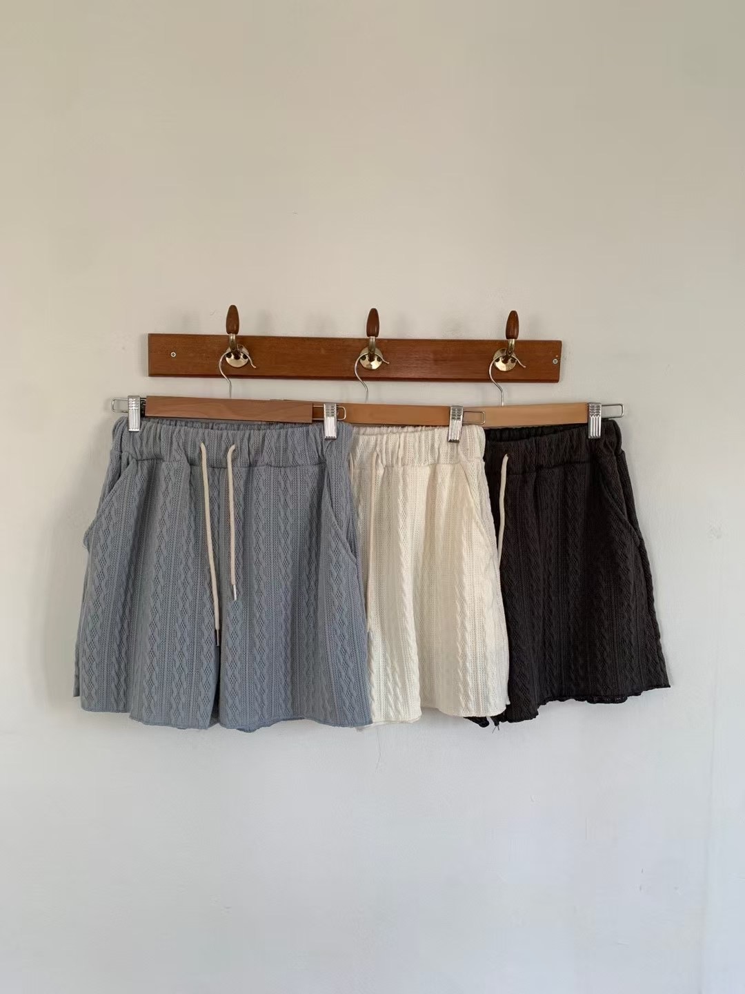 HIDEWAY東大門㊣代購女裝新品休閑25春夏真品職業時尚熱賣短褲HIDEWAY短褲圖色3左三色