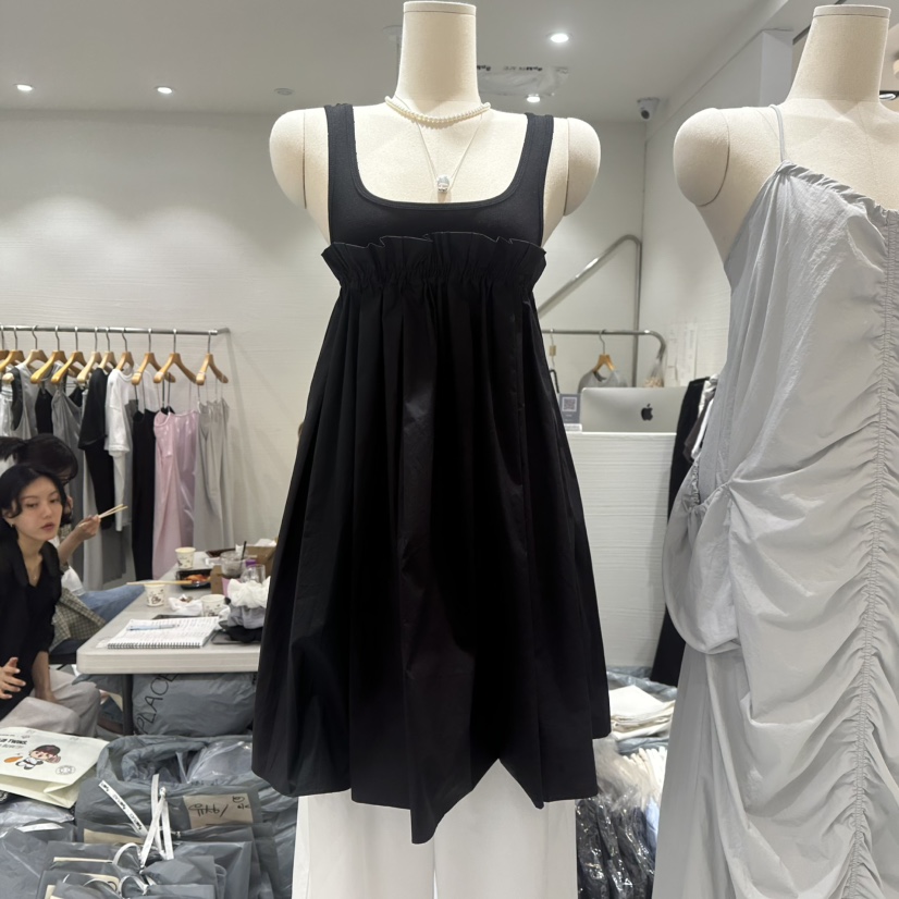 LUCY SALON東大門㊣代購女士新品真品人氣推薦休閑連衣裙褶皺LUCY SALON連衣裙圖色2