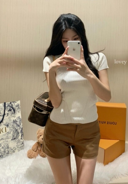 ON:UP東大門㊣代購女裝新品時尚熱賣休閑職業推薦真品短褲打折ON:UP短褲