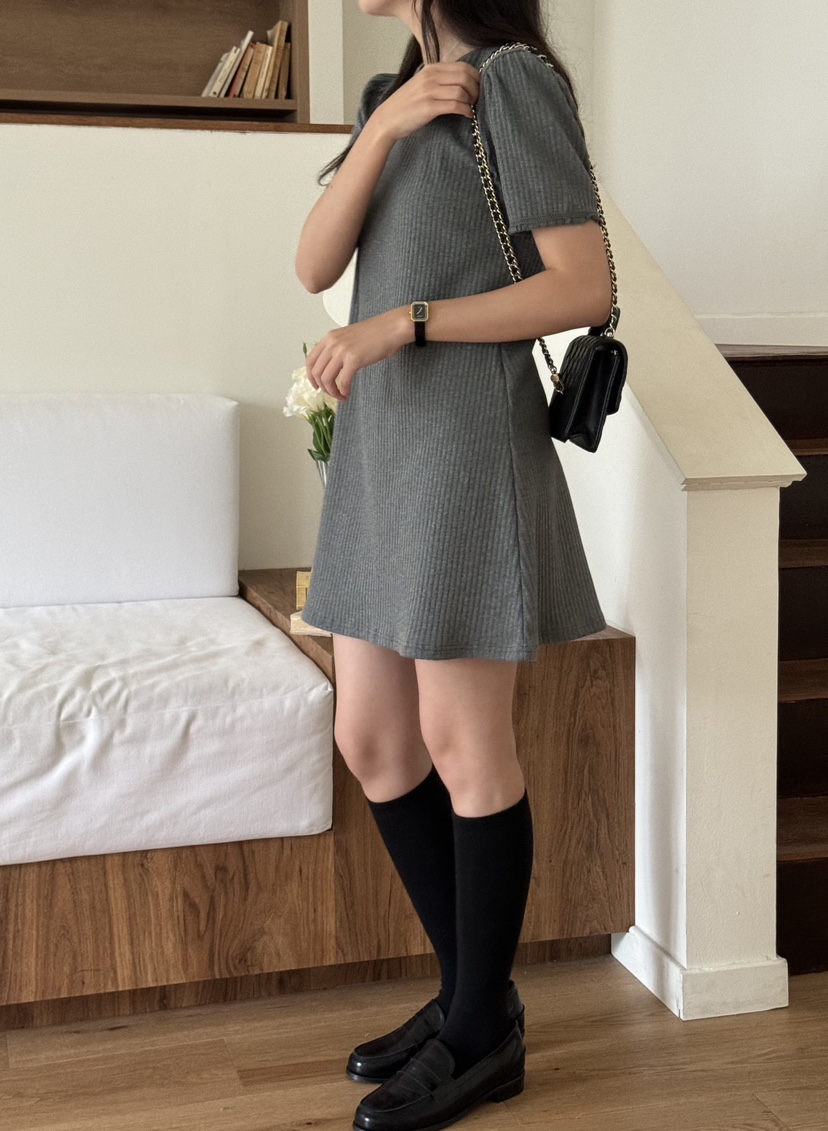 TIZZI韓國直郵㊣女裝新款人氣推薦25春夏休閑時尚職業連衣裙TIZZI連衣裙