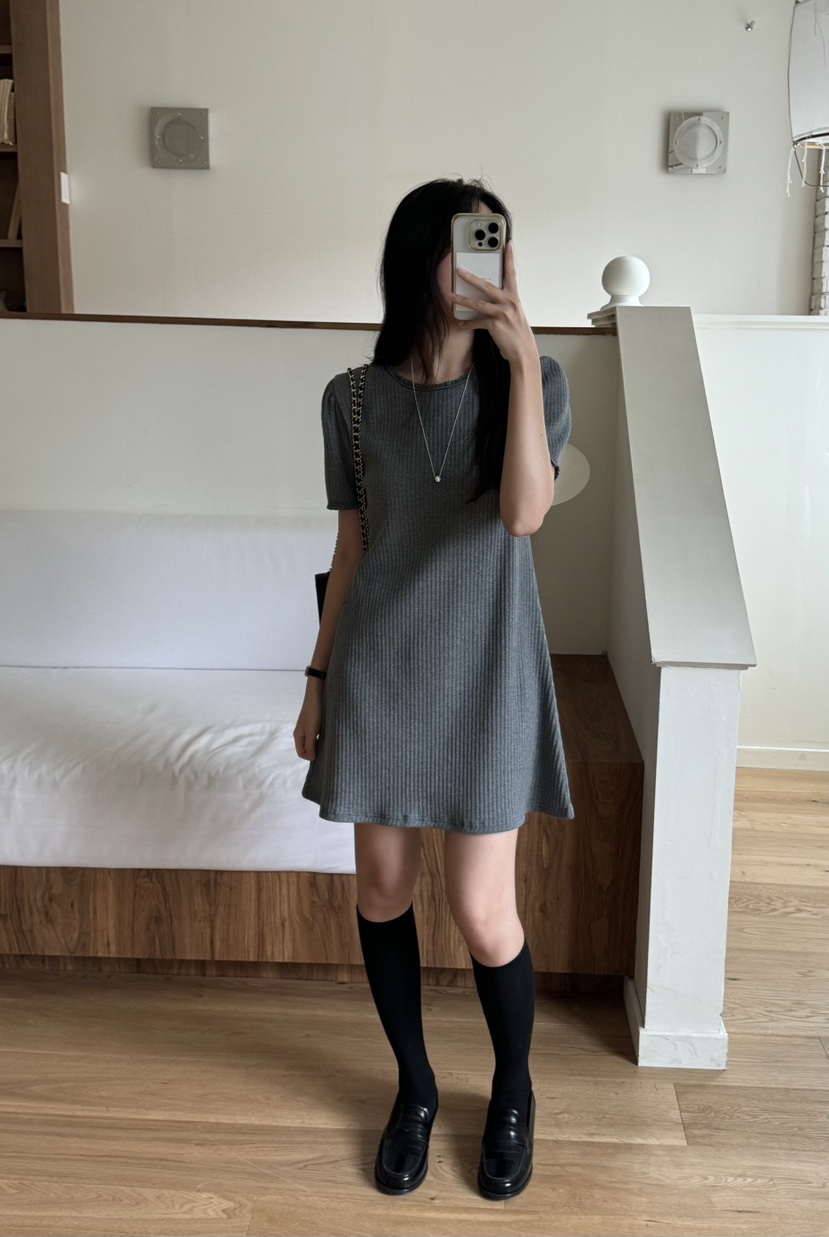 TIZZI韓國直郵㊣女裝新款人氣推薦25春夏休閑時尚職業連衣裙TIZZI連衣裙
