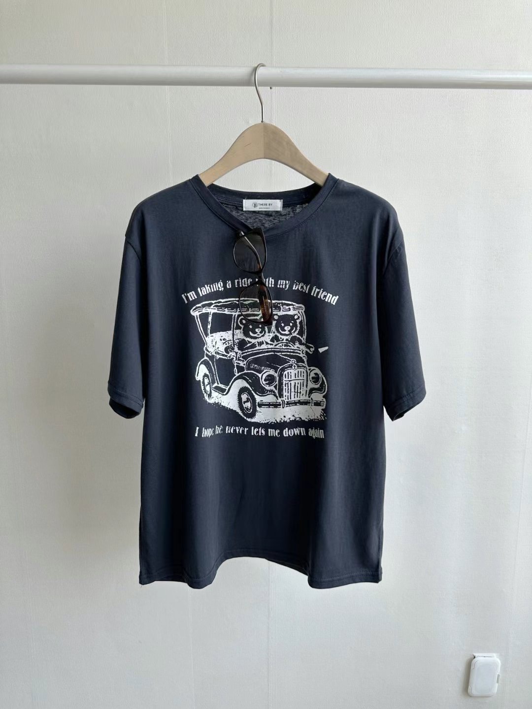 THERE BY-데얼 바이-T韓國代購㊣女士新品推薦休閑熱賣T恤THERE BYT恤圖色2