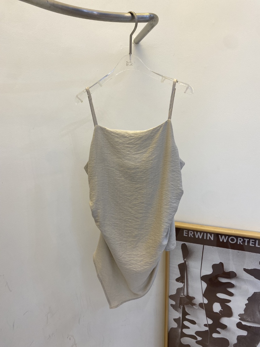 BLACK BIJOU韓國直郵㊣女裝新品真品熱賣時尚休閑吊帶背心BLACK BIJOU吊帶/背心圖色2