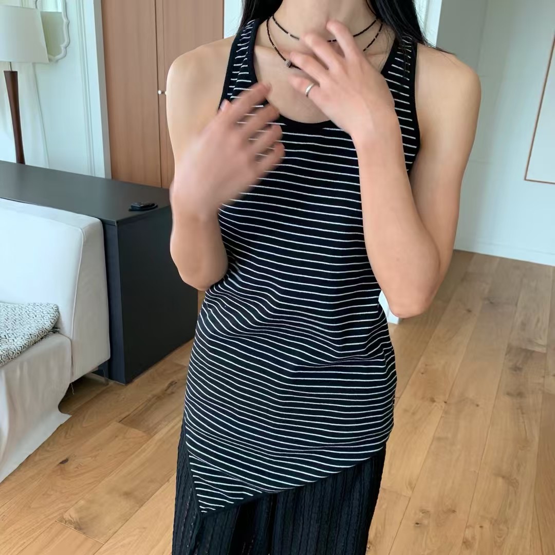 BIRTHDAY-OT東大門㊣代購女裝新款25春夏真品時尚吊帶背心BIRTHDAY-OT吊帶/背心圖色1