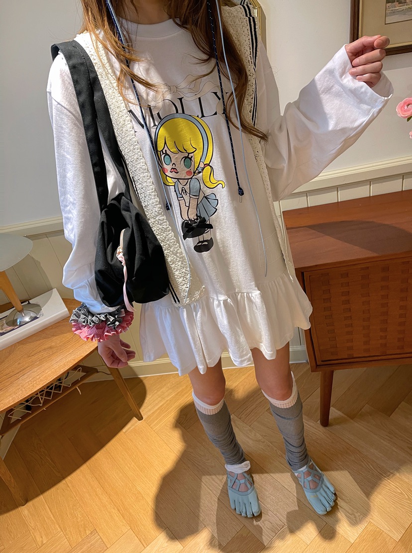 BOUTIQUE-L東大門㊣實拍女裝新款職業人氣推薦長袖T恤披肩BOUTIQUE-L長袖T恤
