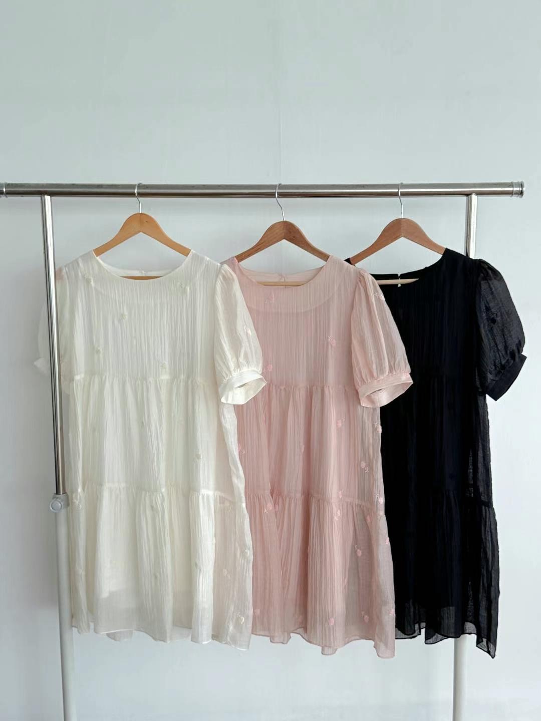 THE ORA韓國代購㊣女裝新款職業時尚25春夏休閑連衣裙刺繡THE ORA連衣裙