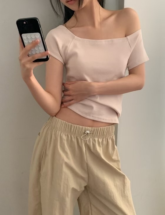 LATTE韓國直郵㊣女士新款真品職業推薦人氣時尚熱賣休閑T恤LATTET恤