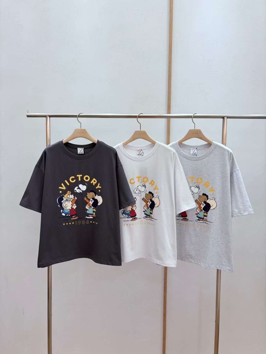 LATTE韓國直郵㊣女裝新品人氣25春夏職業推薦時尚T恤史努比LATTET恤圖色3左三色