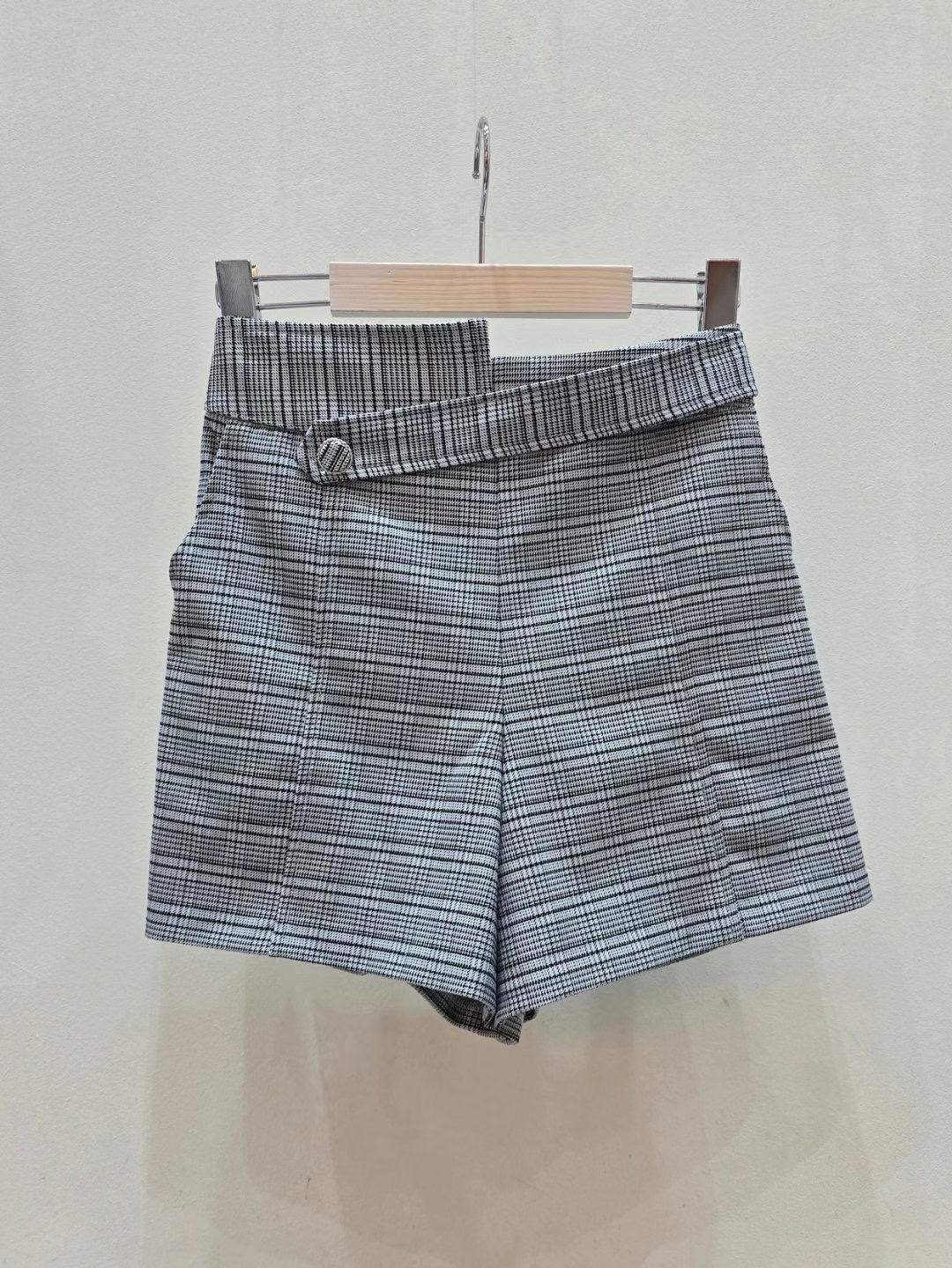 SOOMANCHAE-수만채-T東大門㊣代購女士新款25春夏職業短褲SOOMANCHAE短褲圖色3