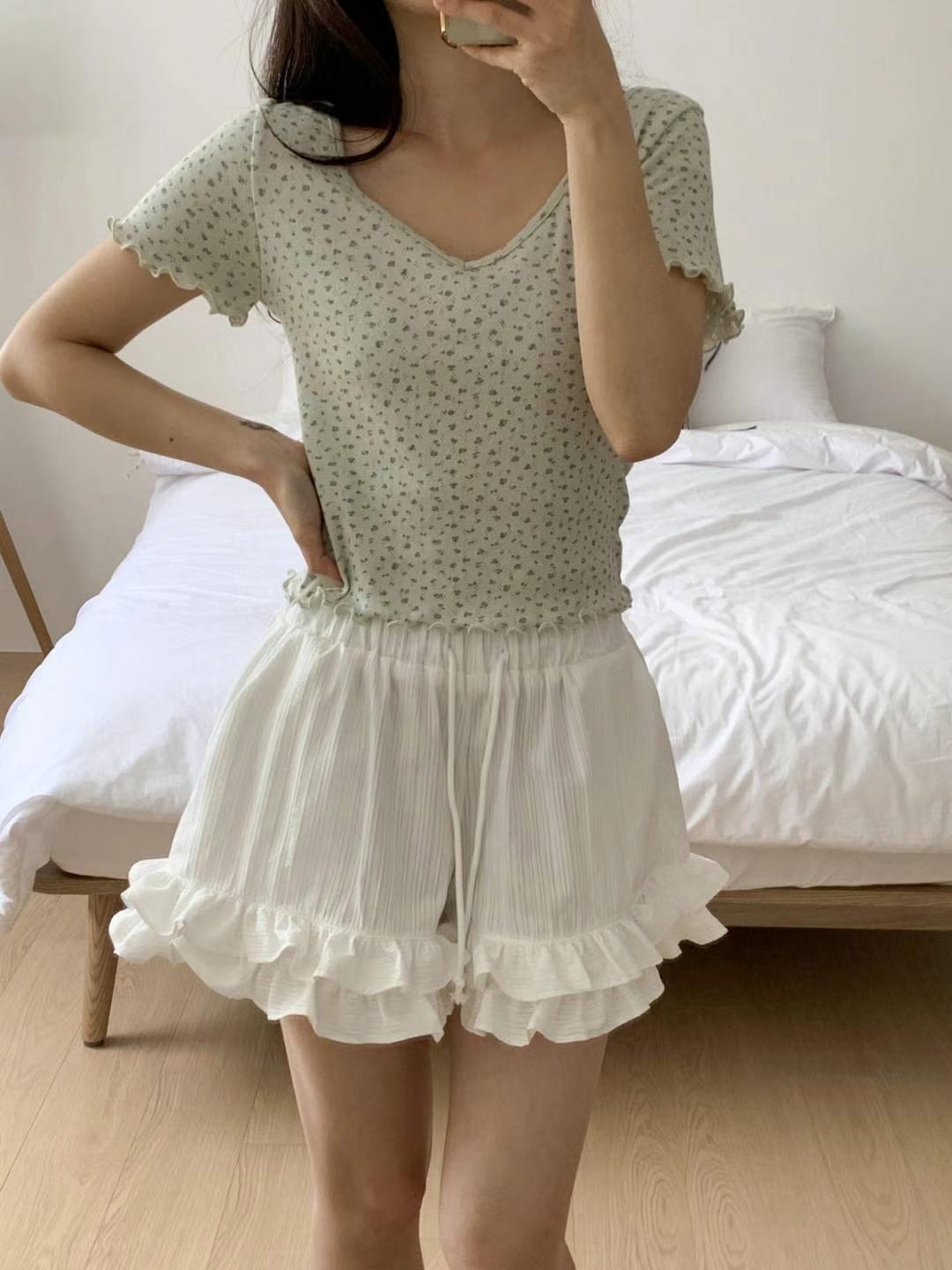 STELLA SKIRT韓國代購㊣女士新款熱賣休閑短褲奶油色荷葉邊STELLA SKIRT短褲