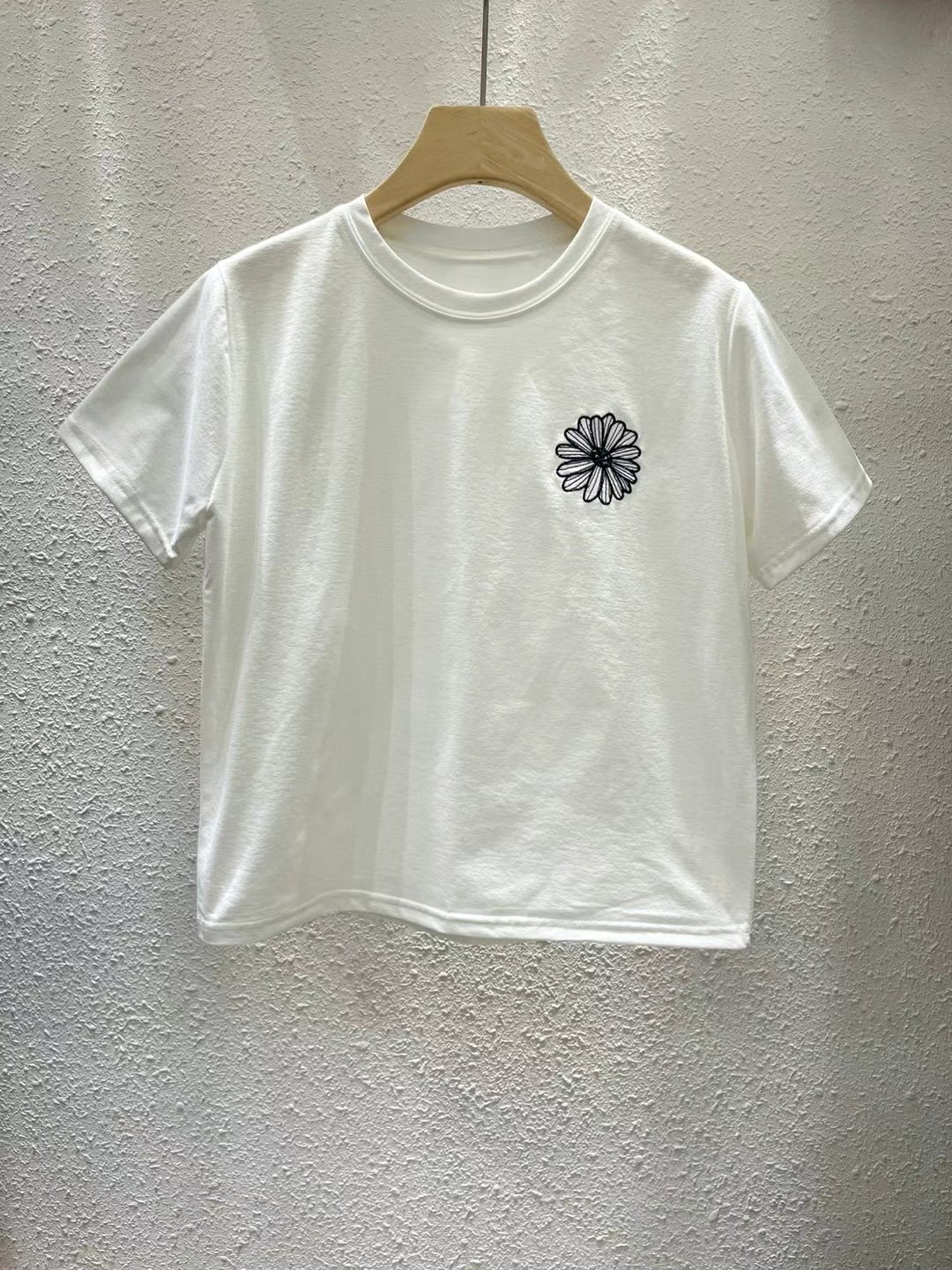 ANOTHERPLAN韓國直郵㊣女裝新款25春夏推薦真品熱賣T恤刺繡ANOTHERPLANT恤圖色1