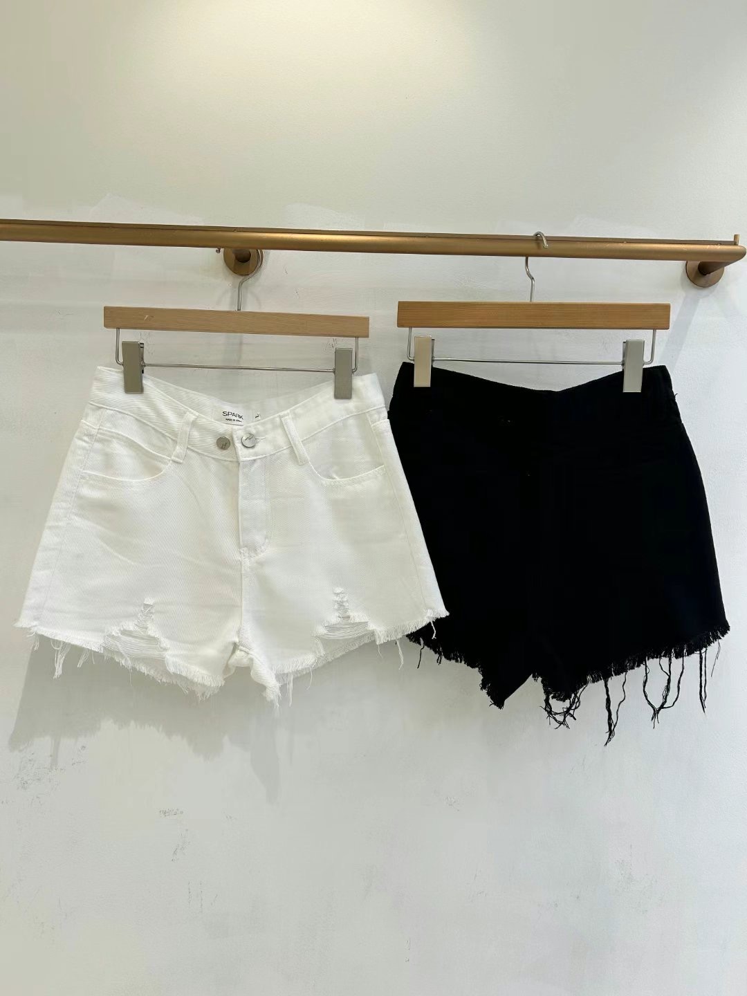 SPARK東大門㊣實拍女士新品推薦25春夏休閑熱賣真品時尚短褲SPARK短褲