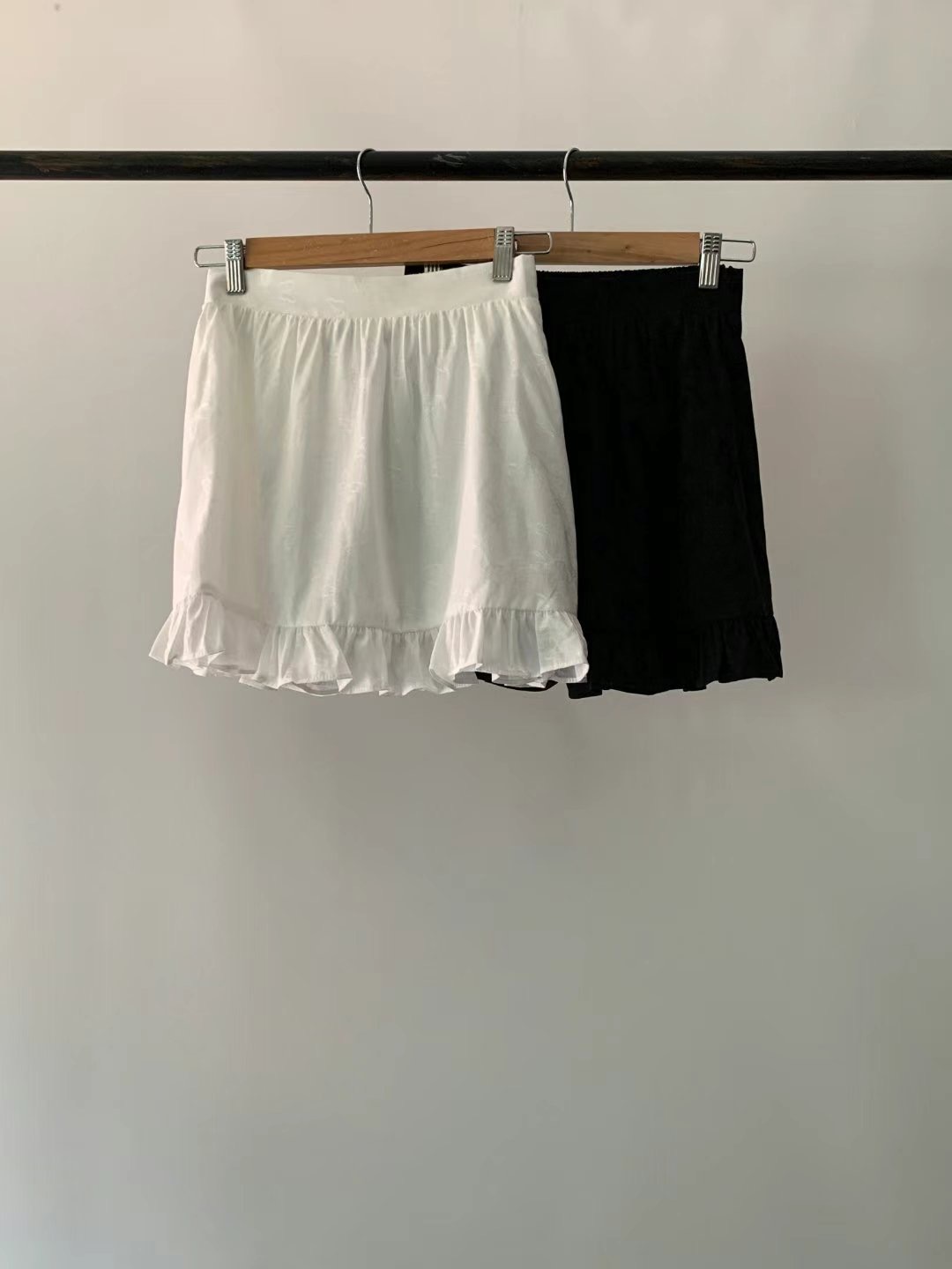 DIPPING東大門㊣直郵女裝新品真品休閑25春夏時尚短裙不含腰帶DIPPING短裙圖色2左二色