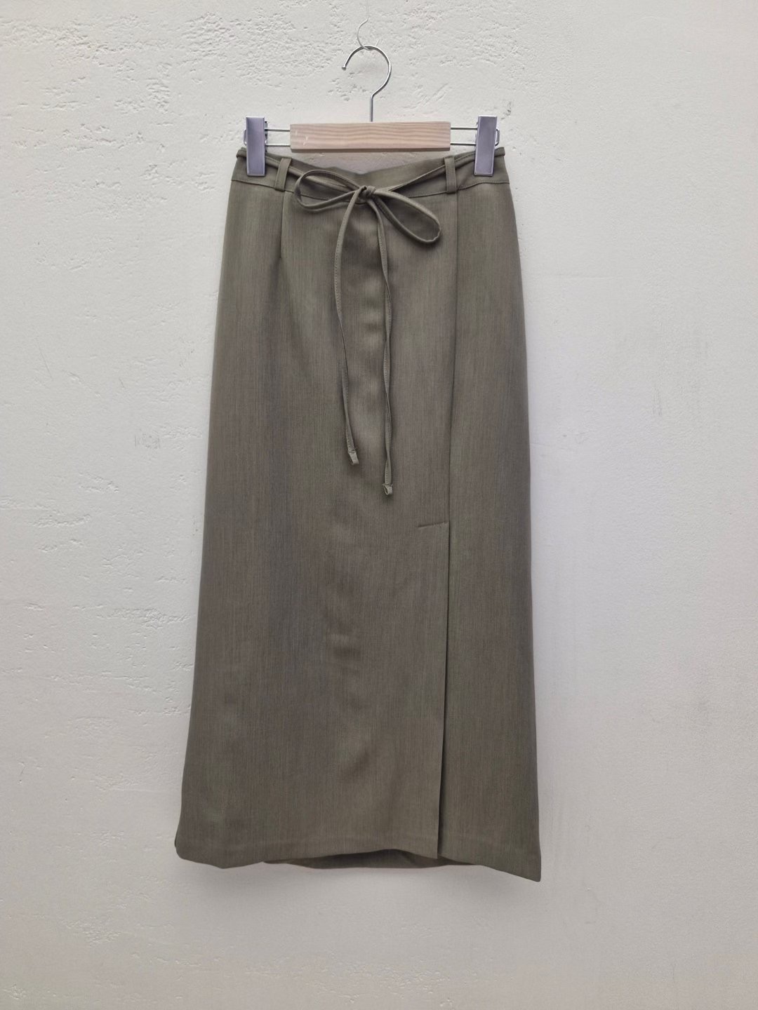 IF U-이퓨-T東大門㊣實拍女士新品人氣職業熱賣長裙含腰繩IF U長裙圖色2