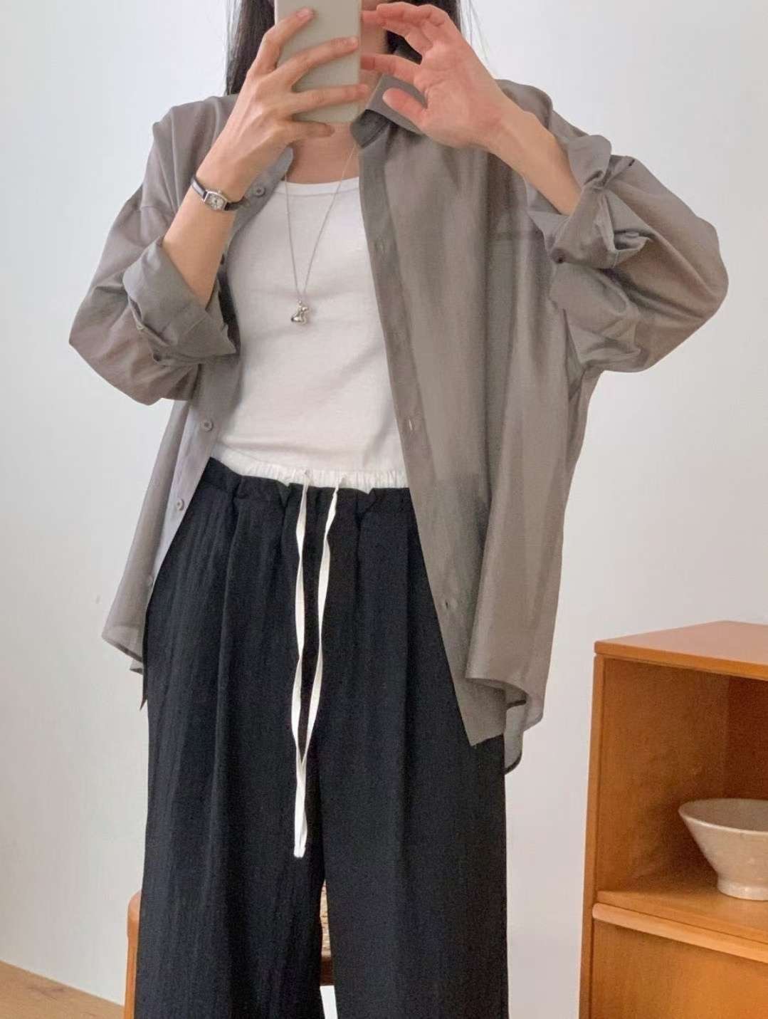 NEAR DEAR韓國代購㊣女士新款25春夏職業推薦熱賣襯衫蕾絲衫NEAR DEAR襯衫/蕾絲衫圖色2