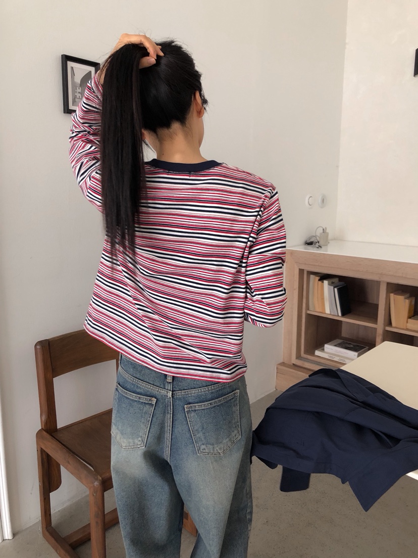 ZITTEN韓國代購㊣女士新款推薦真品職業25春夏人氣長袖T恤短款ZITTEN長袖T恤