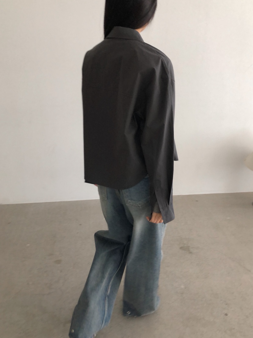 ZITTEN東大門㊣代購女裝新款休閑人氣職業襯衫蕾絲衫刺繡短款ZITTEN襯衫/蕾絲衫