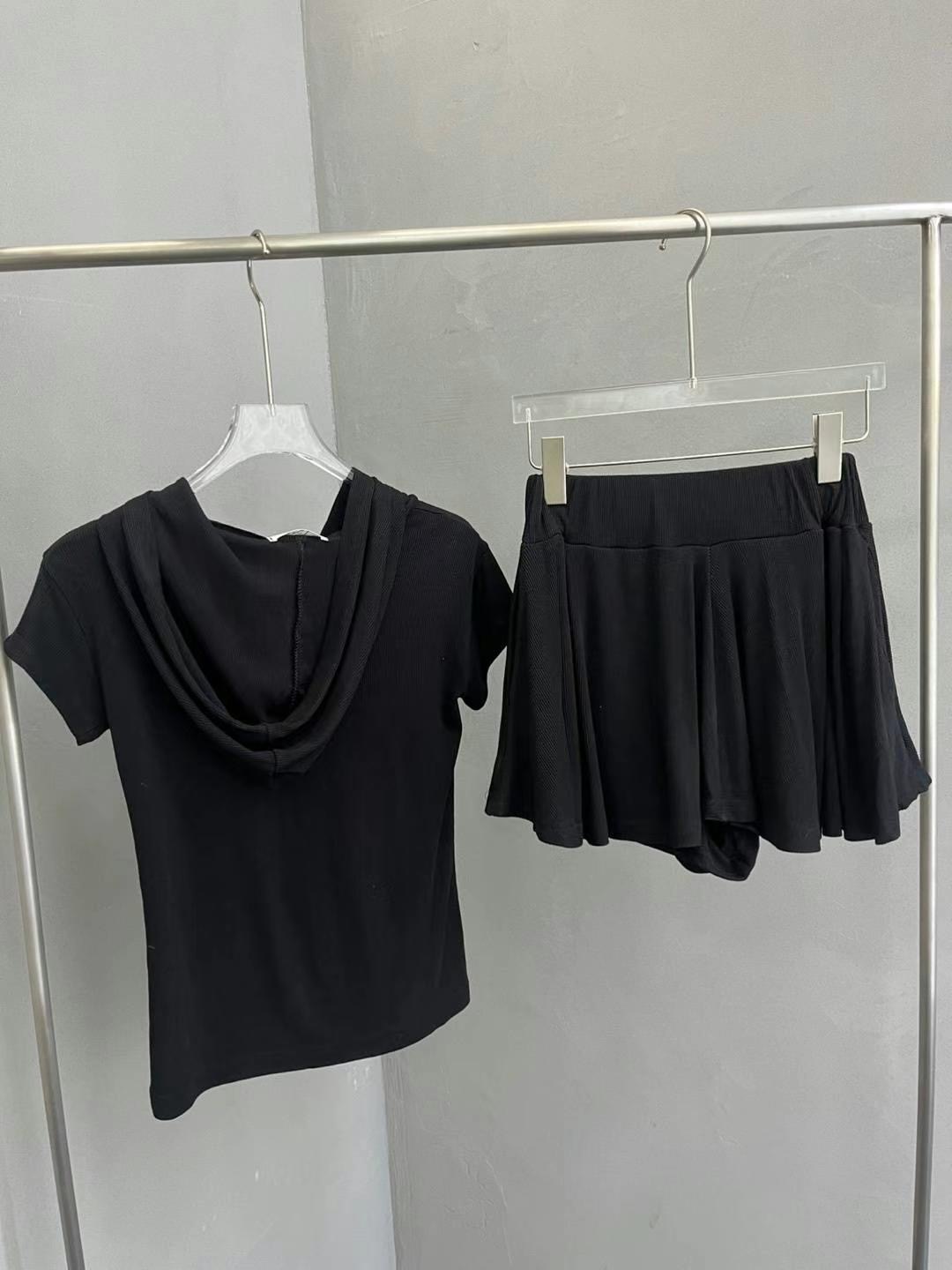UNA-T東大門㊣代購女裝新品25春夏熱賣人氣真品套裝套裝兜帽UNA-T套裝圖色3