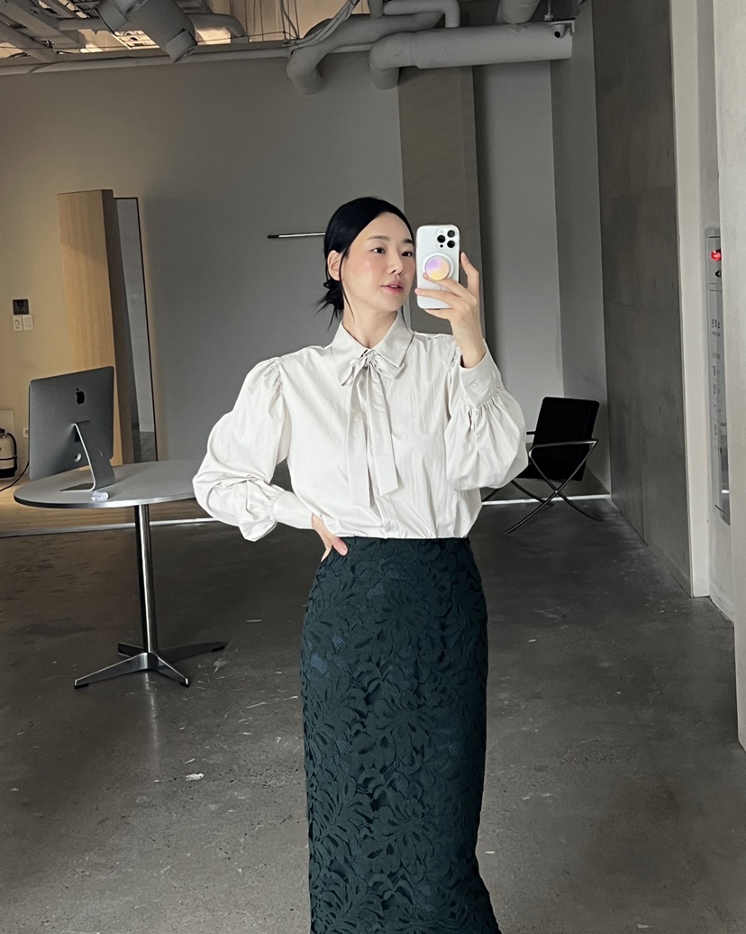 VERNI韓國直郵㊣女士新款休閑熱賣職業時尚襯衫蕾絲衫含領帶VERNI襯衫/蕾絲衫