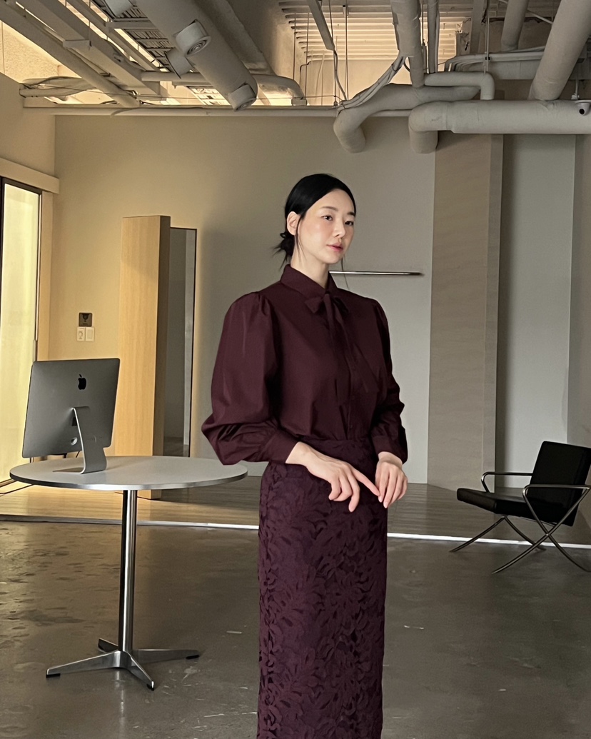 VERNI韓國直郵㊣女士新款休閑熱賣職業時尚襯衫蕾絲衫含領帶VERNI襯衫/蕾絲衫