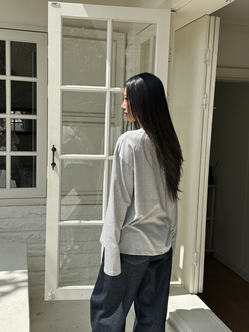 I MFACT東大門㊣代購女士新品25秋夏時尚熱賣推薦職業長袖T恤I MFACT長袖T恤
