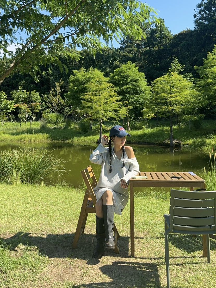 OUPPT東大門㊣代購女裝新品推薦25秋夏人氣時尚職業衛衣雙V領OUPPT衛衣