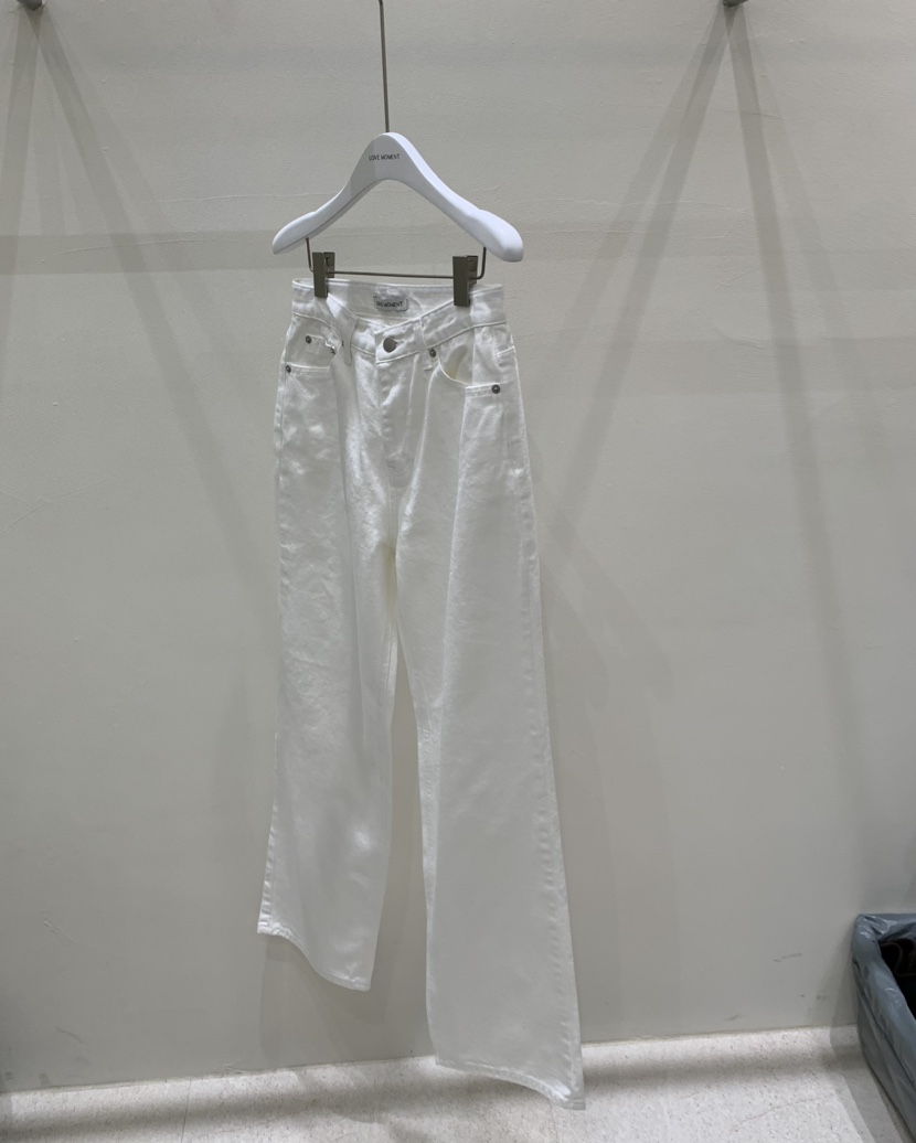 LOVE MOMENT韓國直郵㊣女士新品職業熱賣25秋夏真品牛仔褲LOVE MOMENT牛仔褲