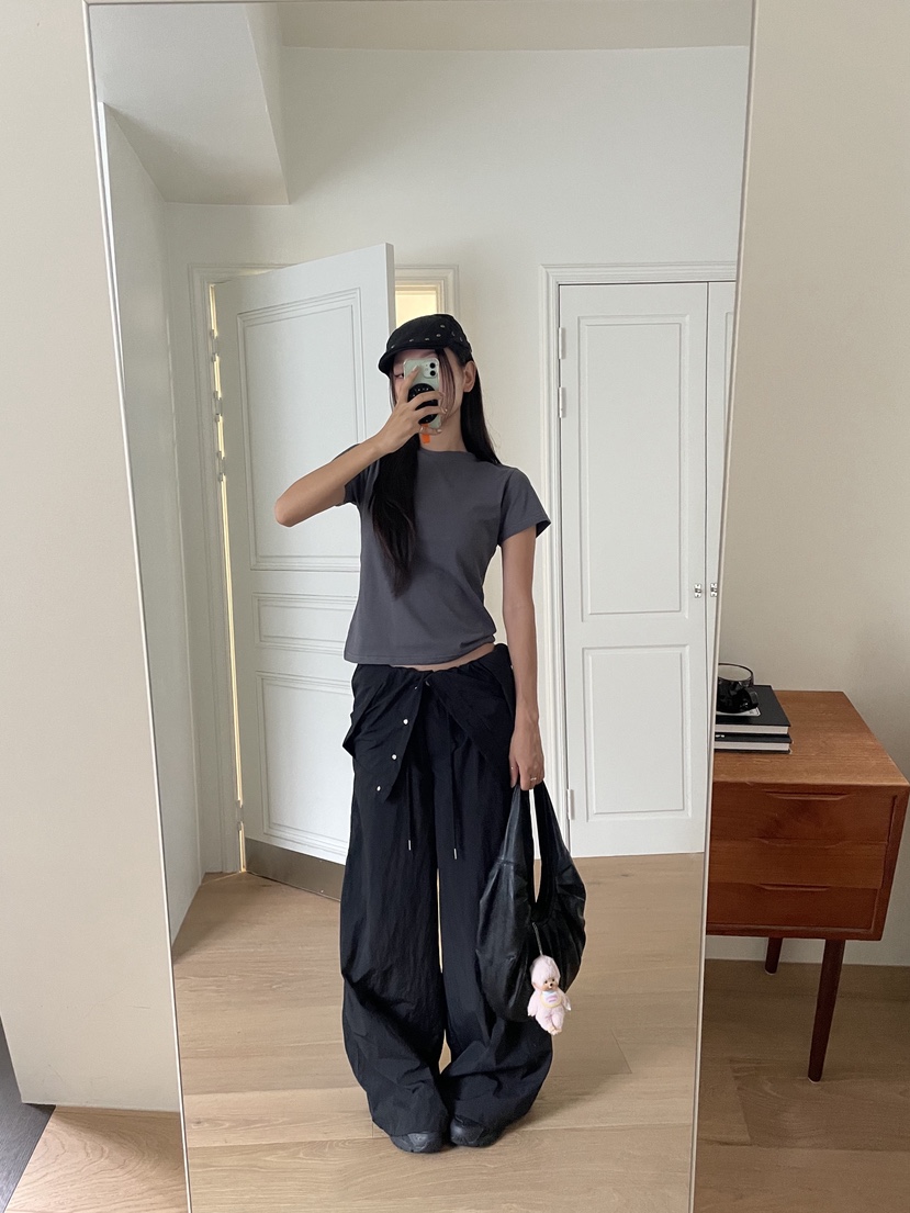 SUNDER MARKET東大門㊣直郵女士新款真品推薦背帶褲不含內搭SUNDER MARKET背帶褲