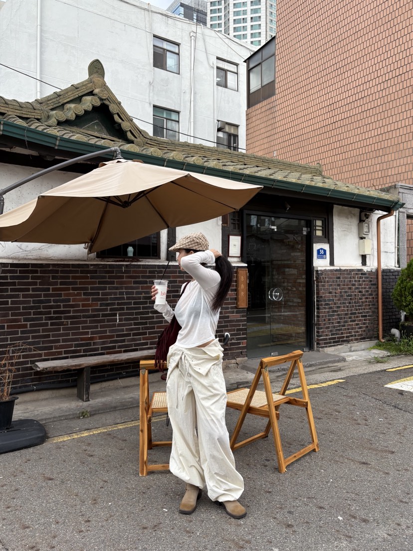 SUNDER MARKET東大門㊣直郵女士新款真品推薦背帶褲不含內搭SUNDER MARKET背帶褲