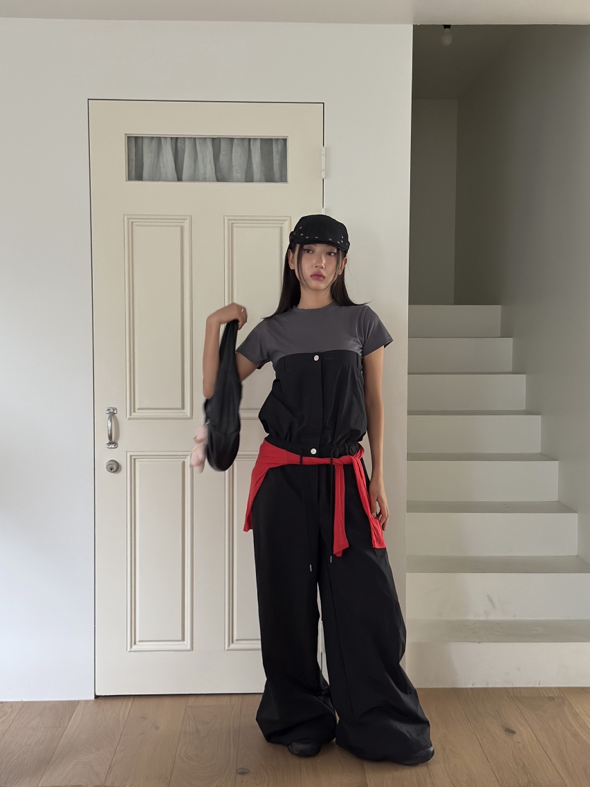 SUNDER MARKET東大門㊣直郵女士新款真品推薦背帶褲不含內搭SUNDER MARKET背帶褲圖色2