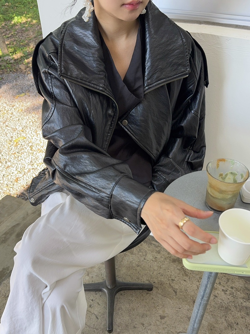 OUPPT韓國直郵㊣女士新款時尚推薦人氣25秋夏職業休閑熱賣皮衣OUPPT皮衣