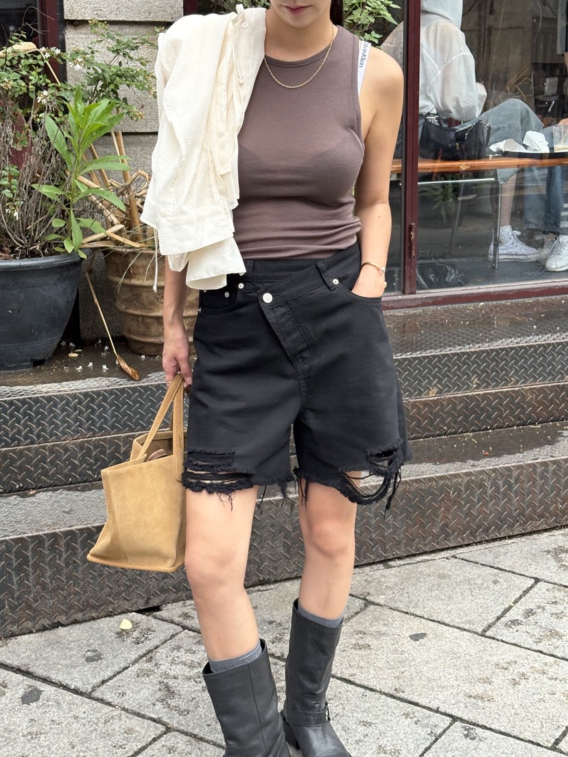 SUNDER MARKET東大門㊣代購女裝新品真品時尚短褲不含腰帶SUNDER MARKET短褲