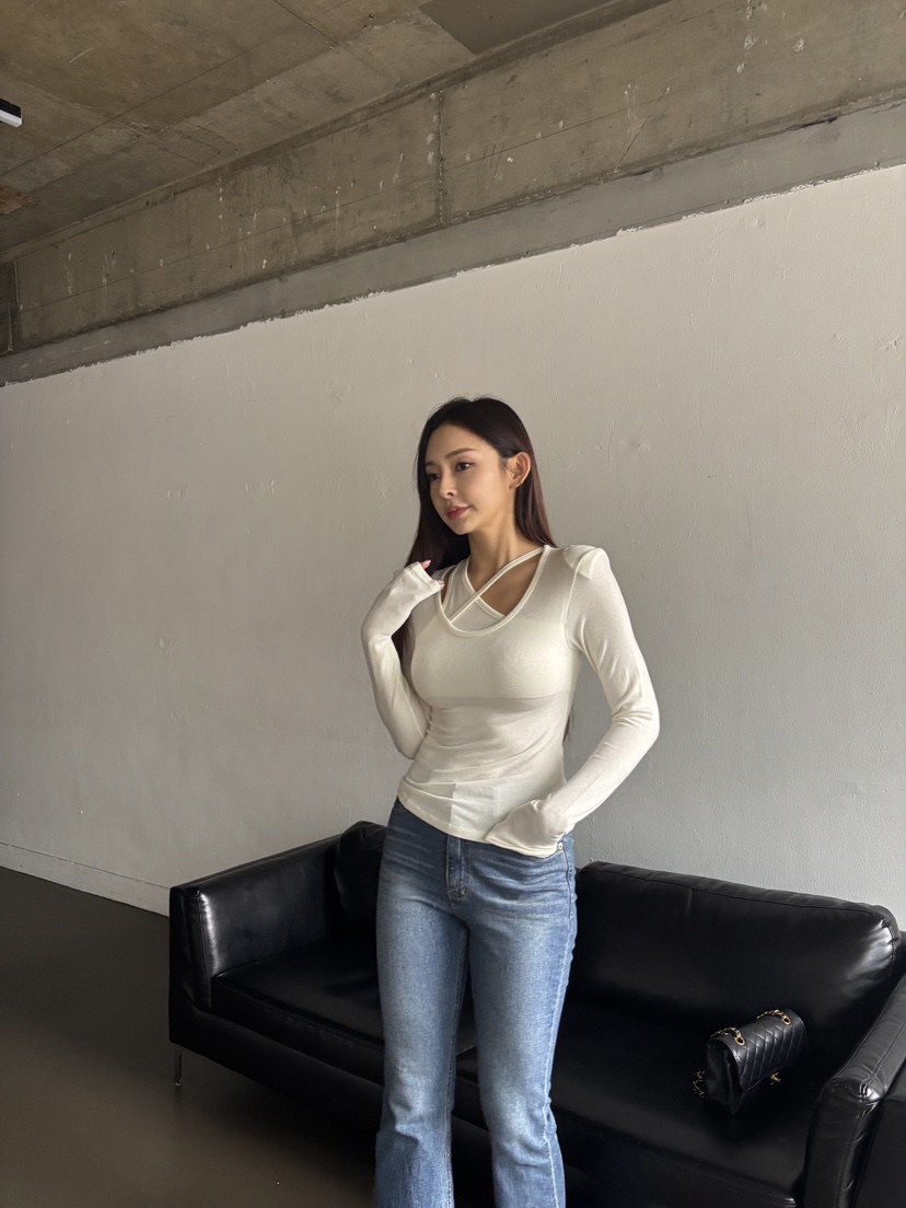 FOUREIGHT韓國代購㊣女士新品休閑真品時尚職業推薦長袖T恤FOUR EIGHT長袖T恤