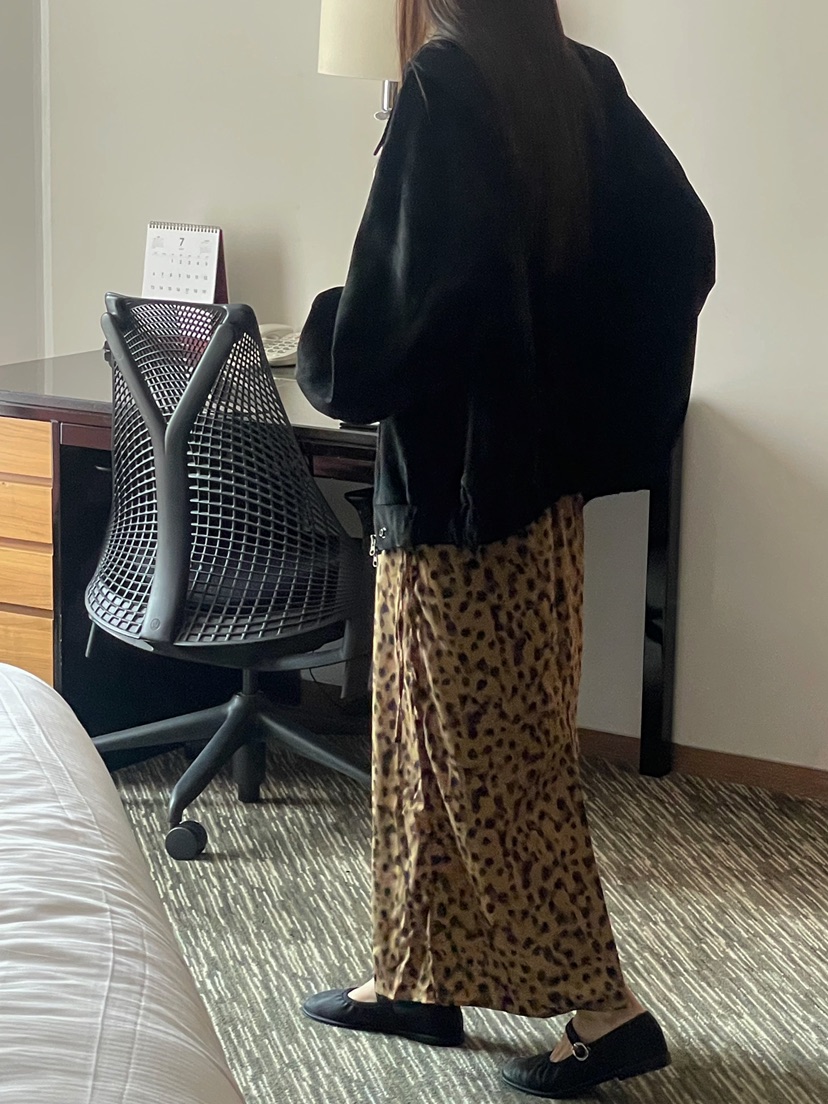 ONDO-P東大門㊣直郵女裝新品熱賣推薦時尚真品25秋夏職業長裙ONDO-P長裙