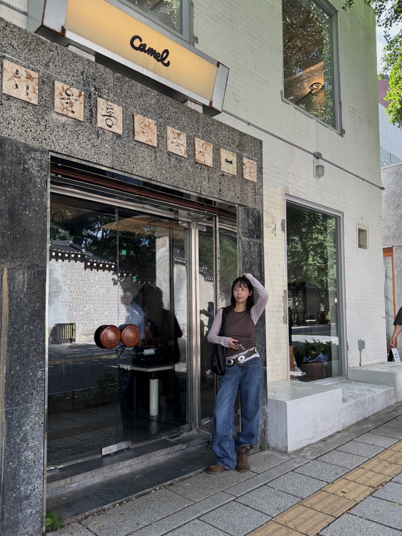 SUNDER MARKET韓國代購㊣女裝新品推薦25秋夏人氣熱賣牛仔褲SUNDER MARKET牛仔褲