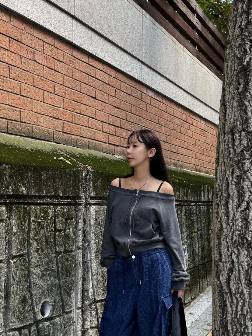 SUNDER MARKET東大門㊣直郵女士新品熱賣25秋夏職業衛衣拉鏈SUNDER MARKET衛衣