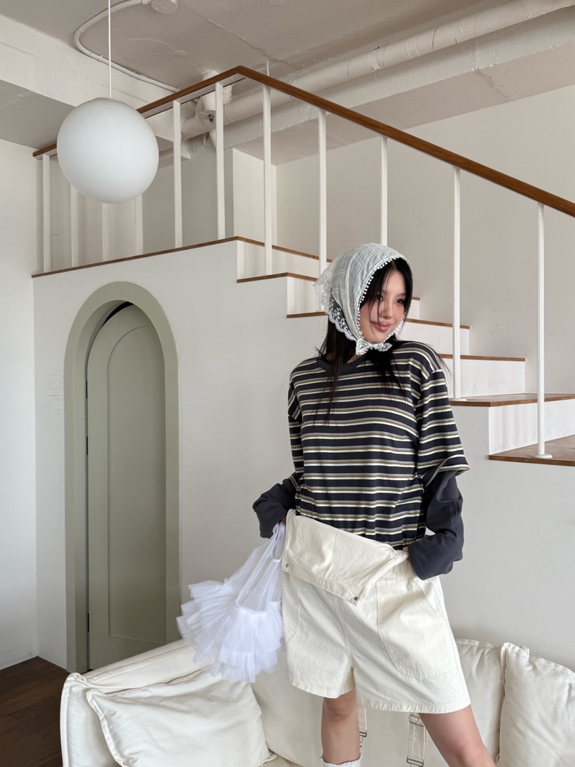 BLACK RIBBON-A東大門㊣直郵女裝新品熱賣時尚休閑長袖T恤BLACK RIBBON-A長袖T恤